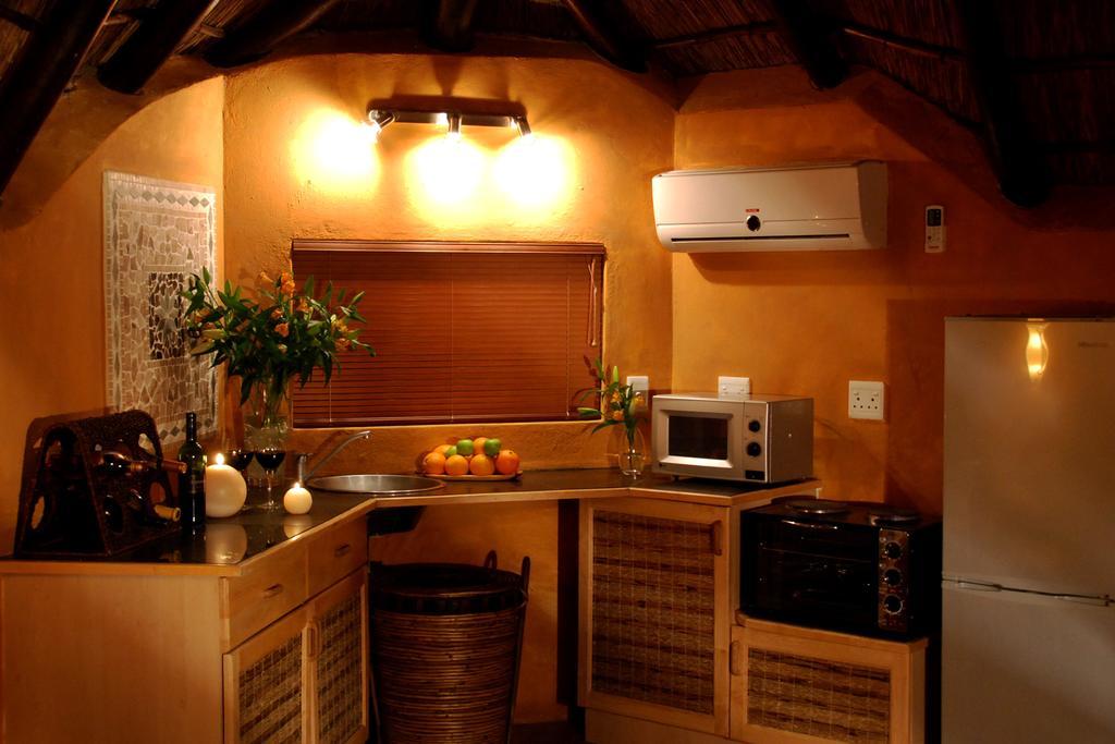 Manzini Chalets Marloth Park Szoba fotó